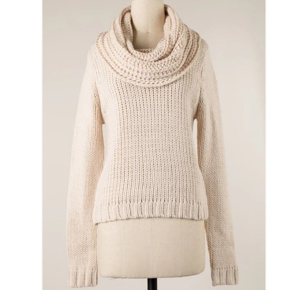 Miracle Cowl Cream Sweater M/L NEW - Picture 1 of 7
